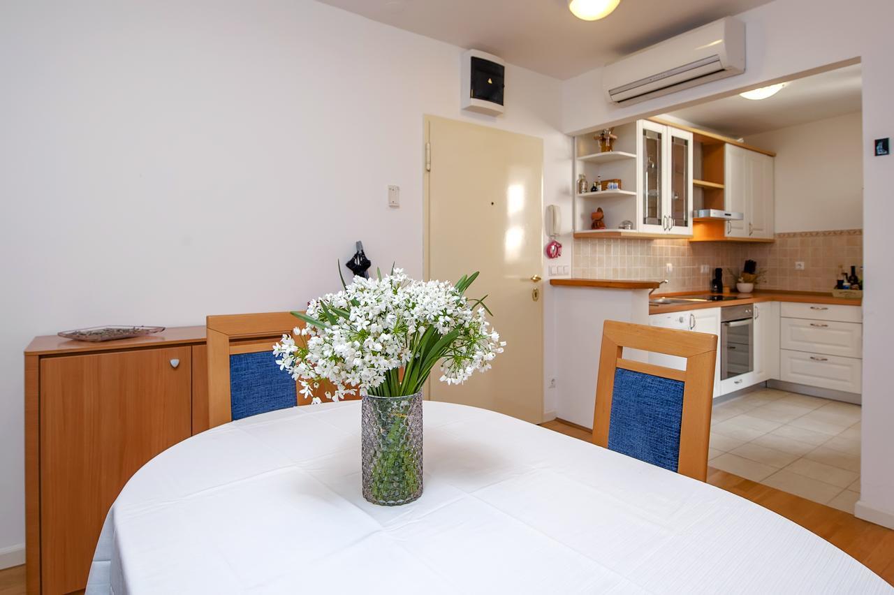 רוביני Apartment Campanile מראה חיצוני תמונה